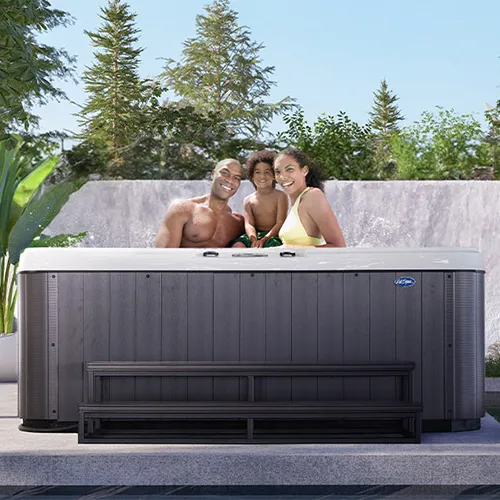Patio Plus hot tubs for sale in Hyde Park
